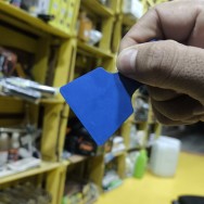 Espátula 43mm plástica con cabo pequeña multiusos